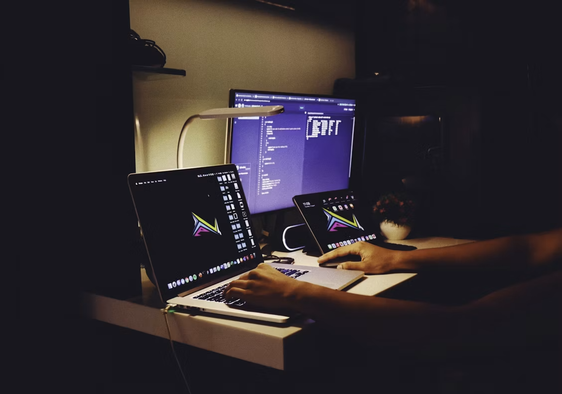 Vibe Coding está mudando a programação, mas pode esconder riscos que muitos ainda ignoram